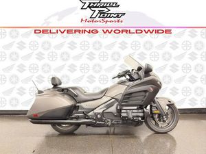 2016 HONDA® GOLD WING F6B