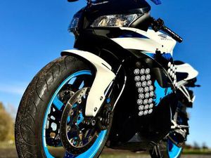 HONDA CBR600RR LIMITED EDITION 2010 - 22.000KM