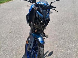 YAMAHA MT 125