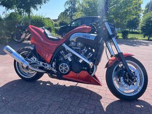 YAMAHA VMAX 1200 V BOOST