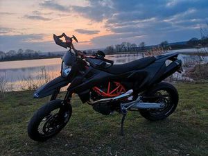 KTM SMC 690 R
