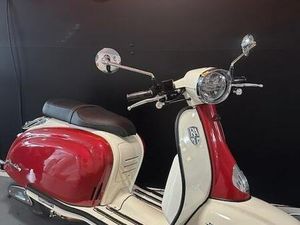 ROYAL ALLOY TG 125 AUTOMATIC CLASSIC SCOOTER RED/IVORY
