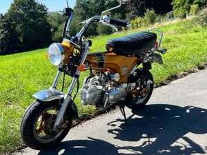 SKYTEAM SKYMAX 125 HONDA DAX REPLICA