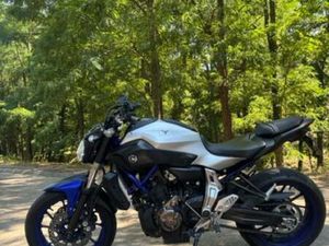 YAMAHA - MT07