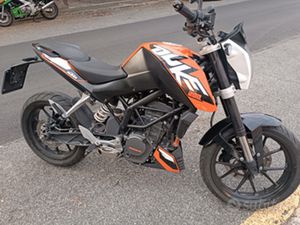 KTM DUKE 200 ORANGE 2012