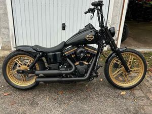 HARLEY DAVIDSON DYNA STREET BOB THUNDERBIKEUMBAU