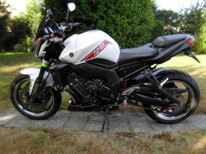 ② YAMAHA FZ 1N