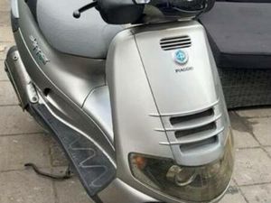 SKR LX 125 A1 — SCOOTERS | PIAGGIO — MARKTPLAATS