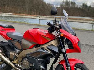 APRILIA RSV 1000 TUONO