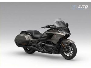 HONDA GL1800BD GOLDWING BAGGER 7-DCT