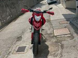 DUCATI HYPERMOTARD 796 A2