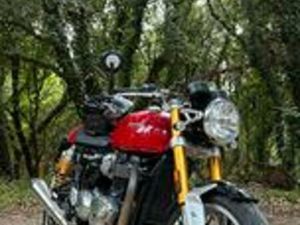 TRIUMPH THRUXTON 1200 R