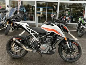 KTM 390 DUKE 2024 390 CM3 | MOTO ROADSTER | 5 226 KM | BLANC | 59240 DUNKERQUE