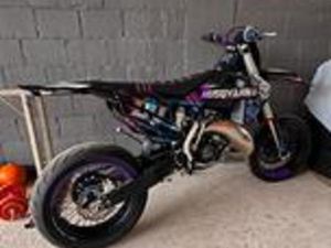 HUSQVARNA TC 125 2022 TARGATA MOTARD