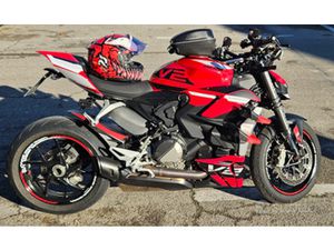DUCATI STREETFIGHTER V2 2024