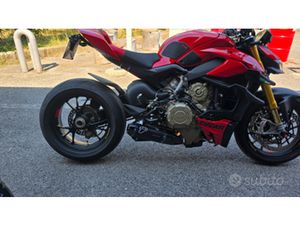 DUCATI STREETFIGHTER V4S 2024