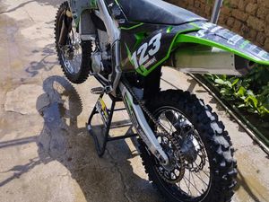 KAWASAKI KX KXF450 →