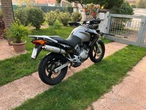 HONDA VARADERO 125 - 2004