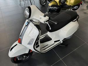 VESPA GTS 125 SUPERSPORT ABS SOFORT VERFÜGBAR EURO 5+
