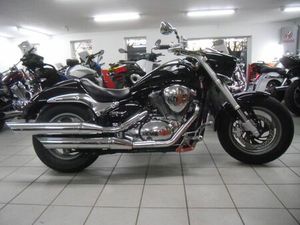SUZUKI INTRUDER M 800