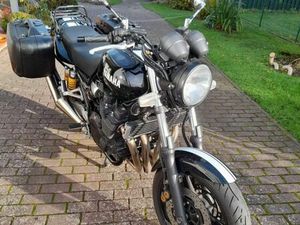 YAMAHA XJR1300