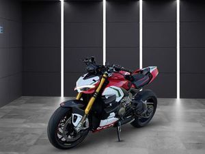DUCATI STREETFIGHTER V4S SPECIALE CARBON LIM*8 VON 15
