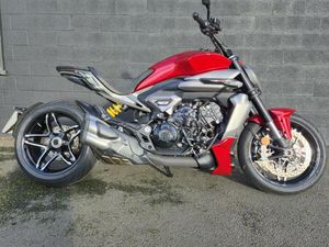 DUCATI XDIAVEL V4 1158 CC