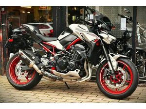 KAWASAKI Z 900 PERFORMANCE (TVAC)