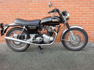 NORTON COMMANDO 850 CC 1972 ELECTRIC START - MATCHING FRAME & ENGINE NUMBERS