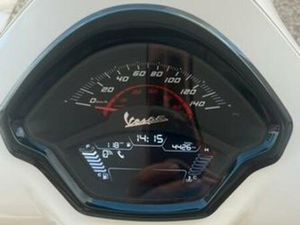 VESPA - GTS SUPER 125