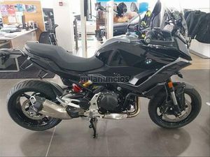 BMW - F 900 XR
