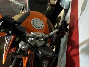 KTM - DUKE 125C.C.