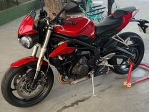 TRIUMPH - STREER TRIPLE S A2 (95CV)
