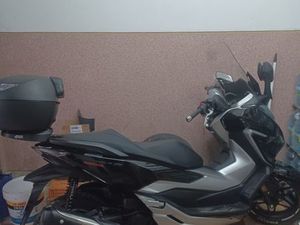 HONDA FORZA 300 / 2020 / + EXTRAS ODIVELAS