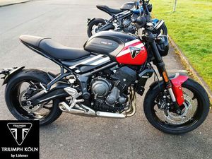 TRIUMPH TRIDENT 660 BLACK WEEKS DEAL