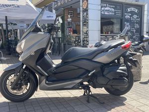 YAMAHA X-MAX 400 ABS →