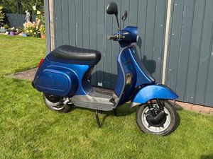 VESPA PK50 HP4 4GANG E-STARTER V5N2T DT.PAPIERE
