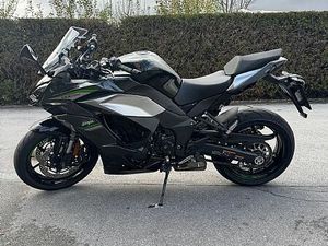 KAWASAKI NINJA 1000SX