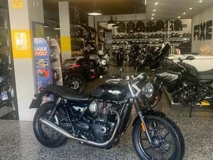 TRIUMPH BONNEVILLE STREET TWIN 900 IRREPREENSÍVEL NACIONAL 11.873 KMS AGUALVA E MIRA-SINTRA