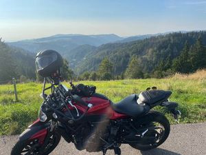 YAMAHA MT-07