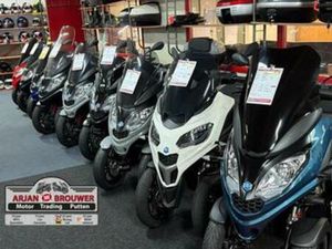 PIAGGIO MP3 310 E5+/300 HPE 15 STUKS OP VOORRAAD NIEUW EN — MOTOREN | PIAGGIO — MARKTPLAATS