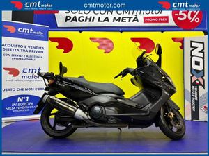 YAMAHA T MAX BLACK MAX