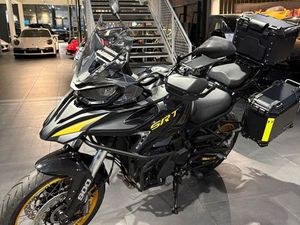 QJ MOTOR SRT 900 SX ABS HEIZGRIFFE