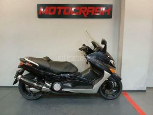 YAMAHA - T-MAX 500