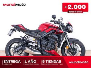 TRIUMPH - STREET TRIPLE
