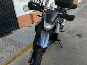 YAMAHA - XT660X