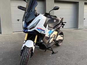 X-ADV 750 VERSION 2026