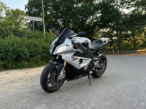 BMW S1000RR