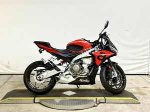 2023 APRILIA® TUONO 660