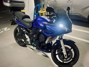 YAMAHA FZ6